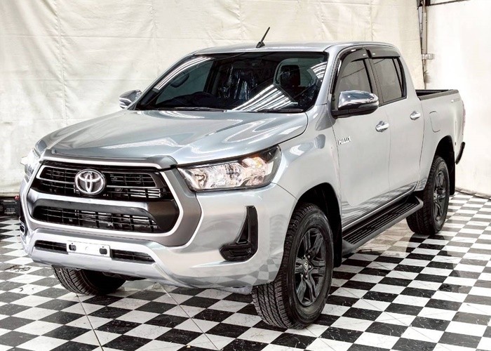 TOYOTA 