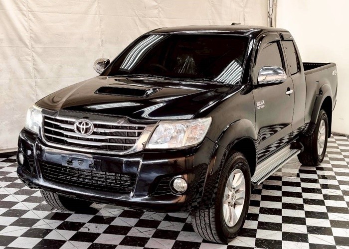 TOYOTA 