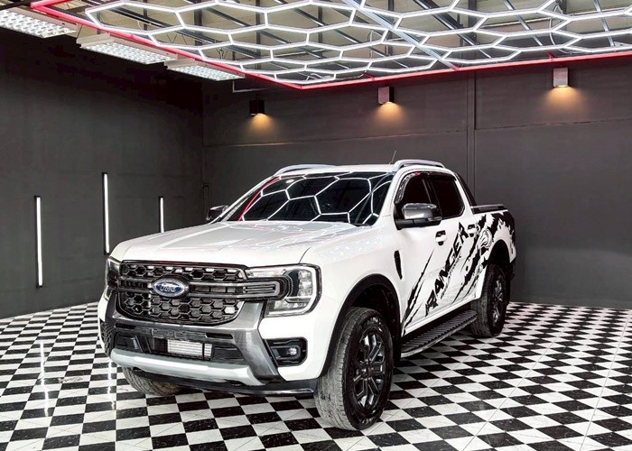 FORD 
