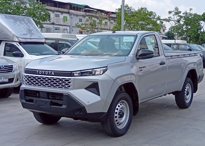 TOYOTA 