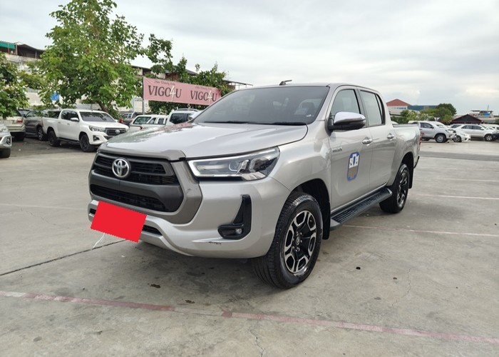 TOYOTA 
