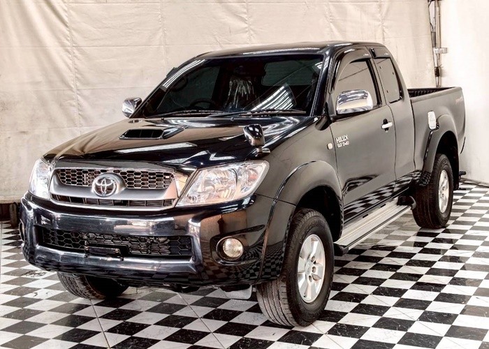 TOYOTA 