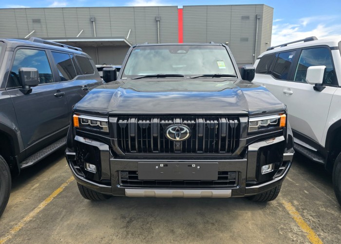 TOYOTA 