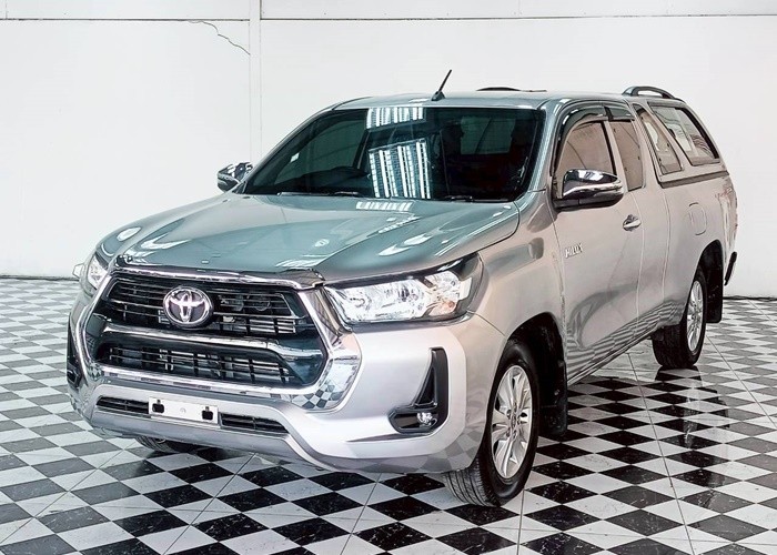TOYOTA 