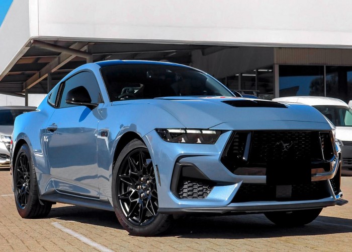 FORD 