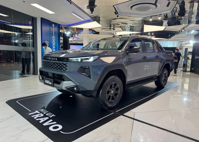 TOYOTA 