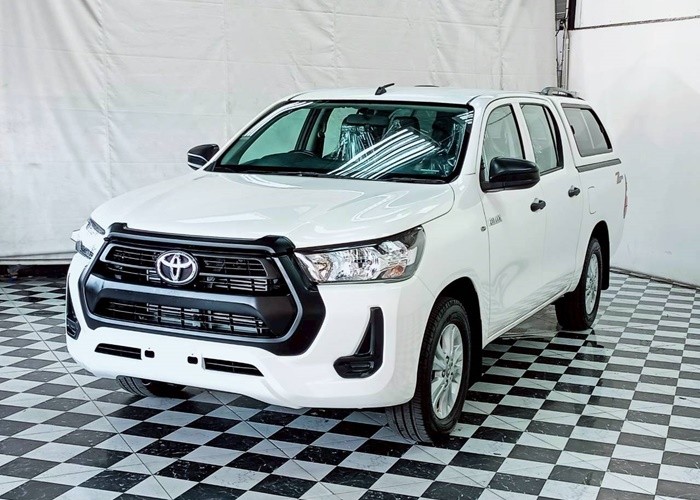 TOYOTA 