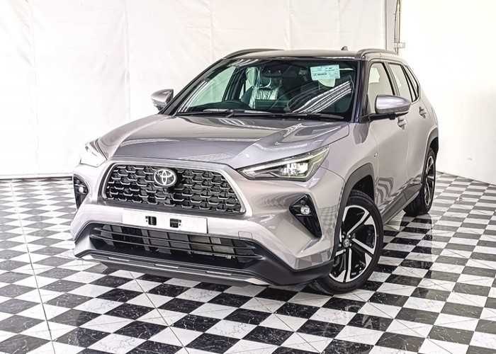 TOYOTA 
