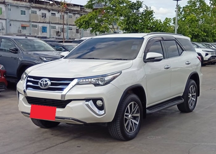 TOYOTA 