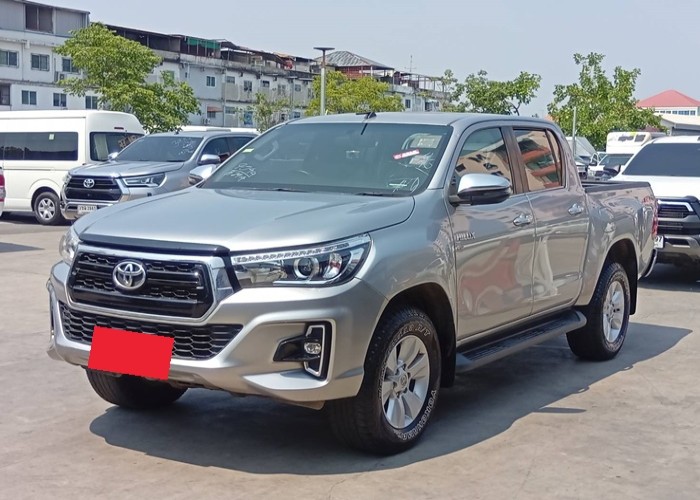 TOYOTA 