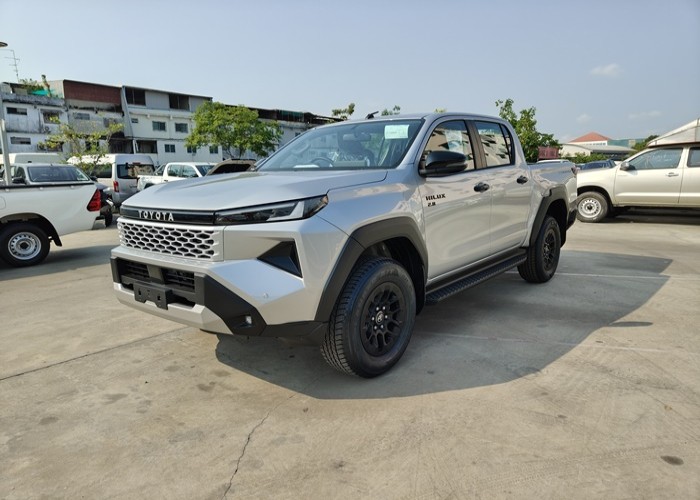 TOYOTA 