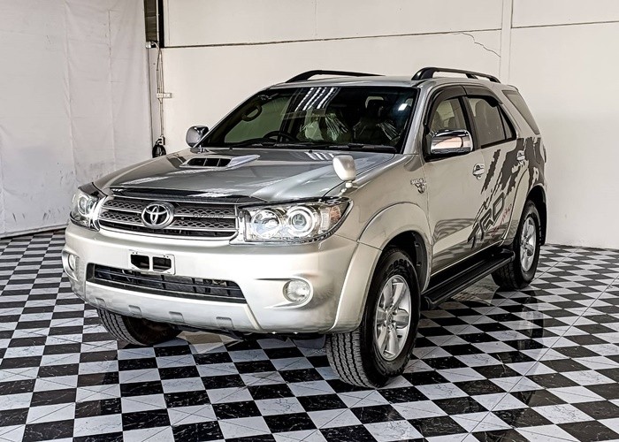 TOYOTA 