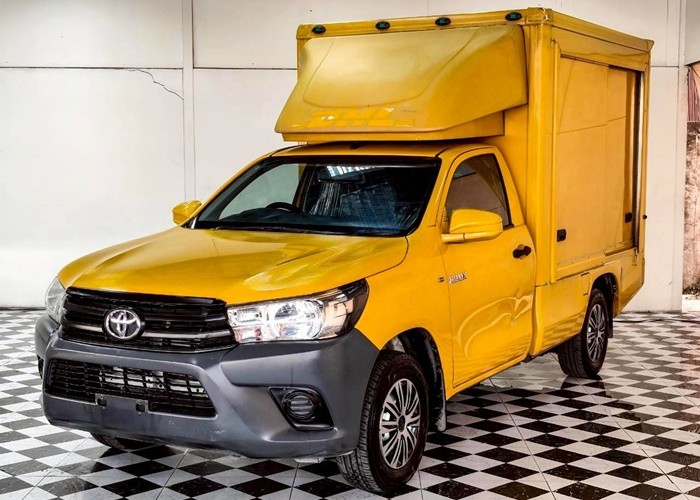 TOYOTA 