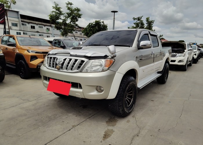 TOYOTA Hilux Vigo