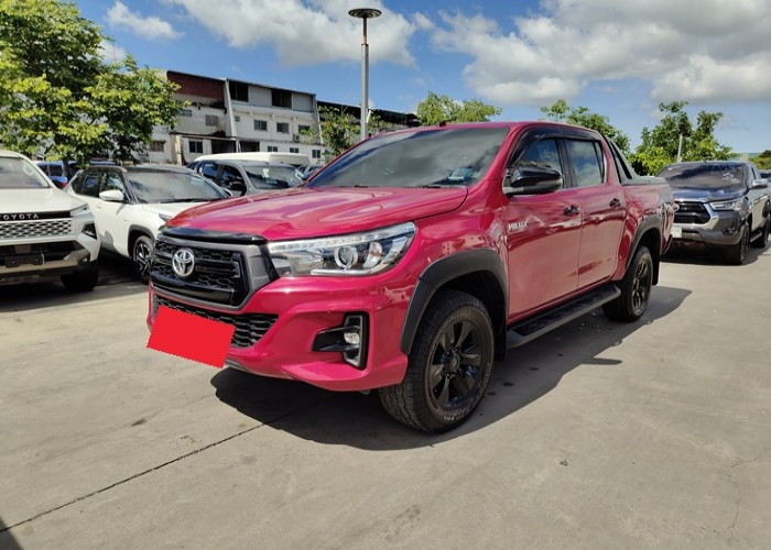 TOYOTA 
