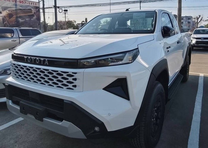 TOYOTA 