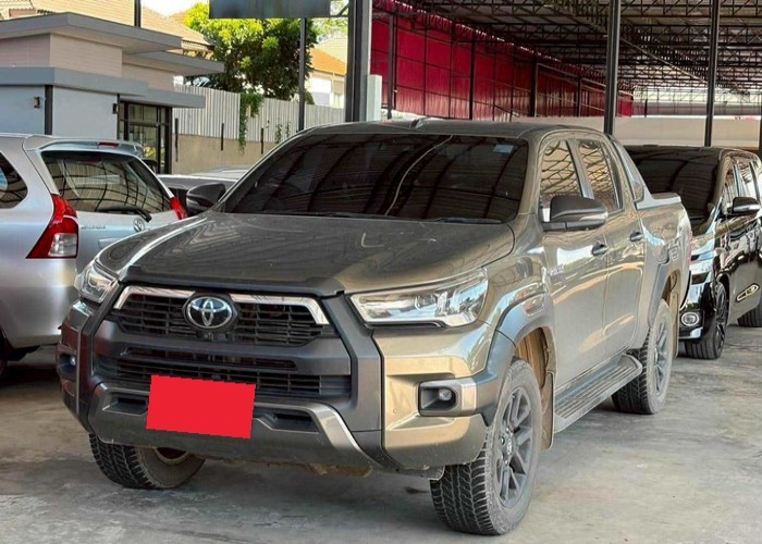 TOYOTA 