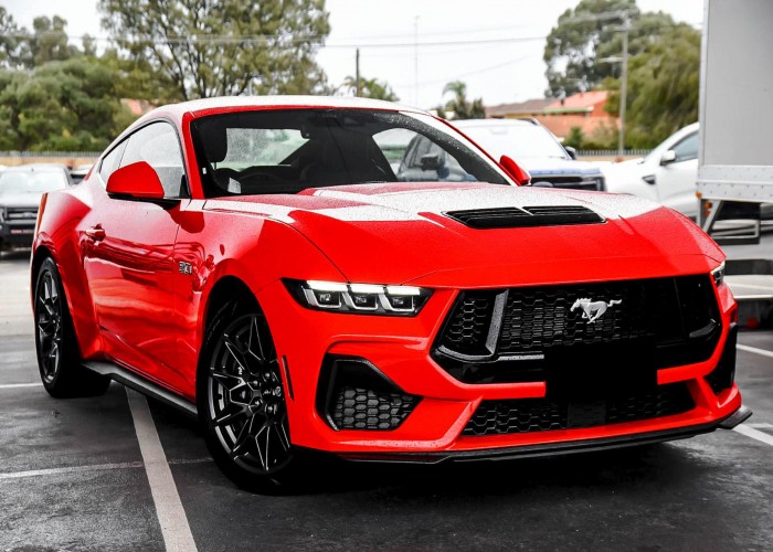 FORD 