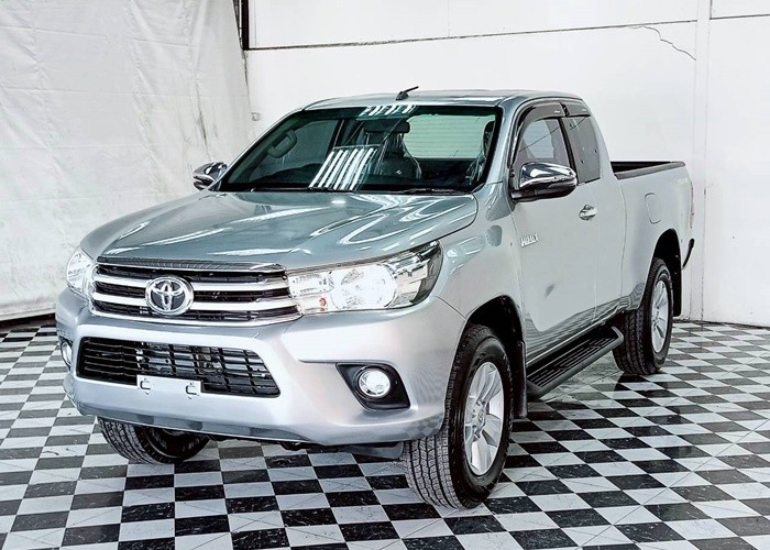 TOYOTA 