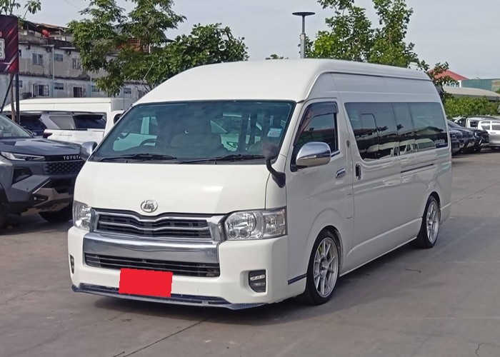 TOYOTA 