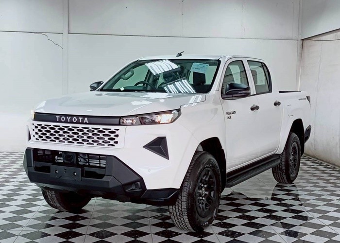 TOYOTA 