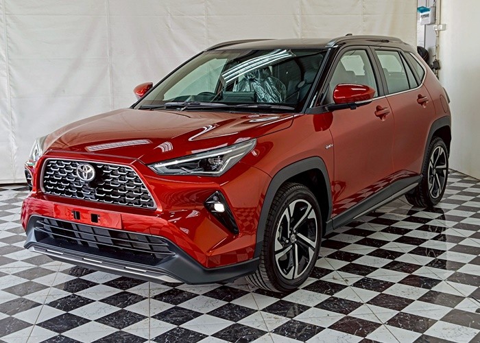 TOYOTA 