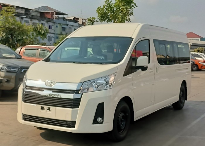 TOYOTA 