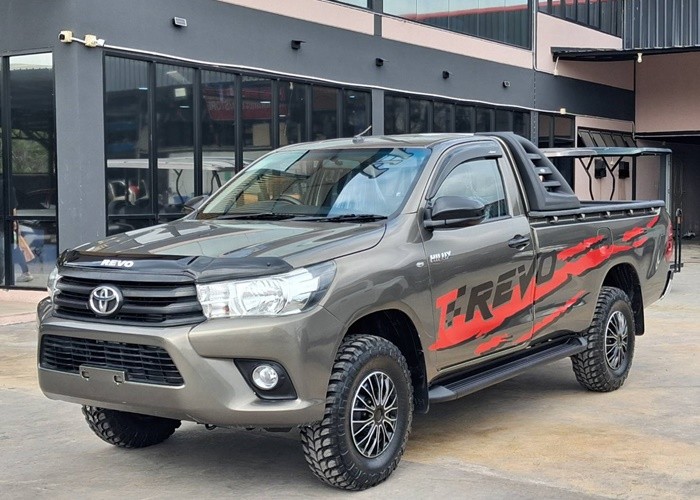 TOYOTA 