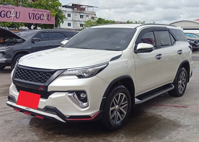 TOYOTA 
