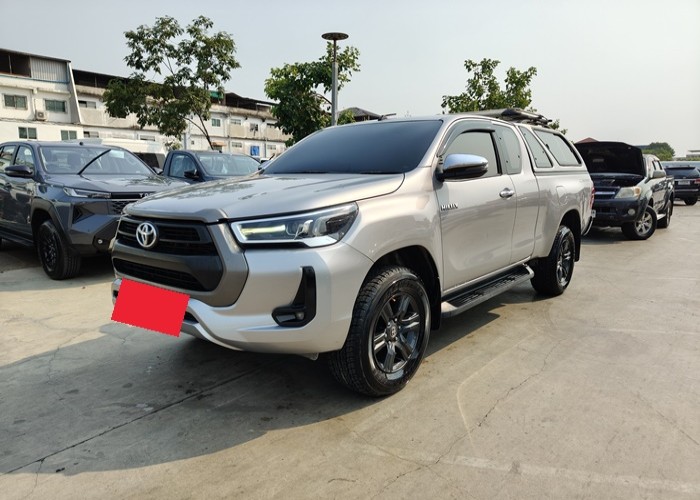 TOYOTA 
