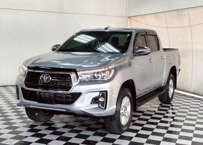 TOYOTA 