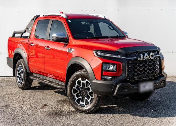 JAC T9 