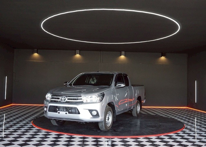 TOYOTA Hilux Revo