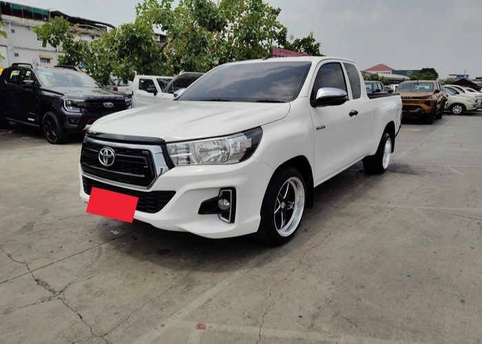 TOYOTA 