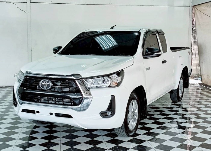 TOYOTA 