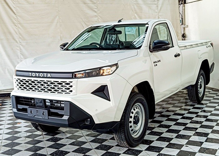 TOYOTA 