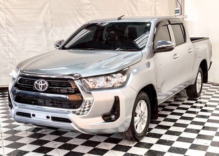 TOYOTA 