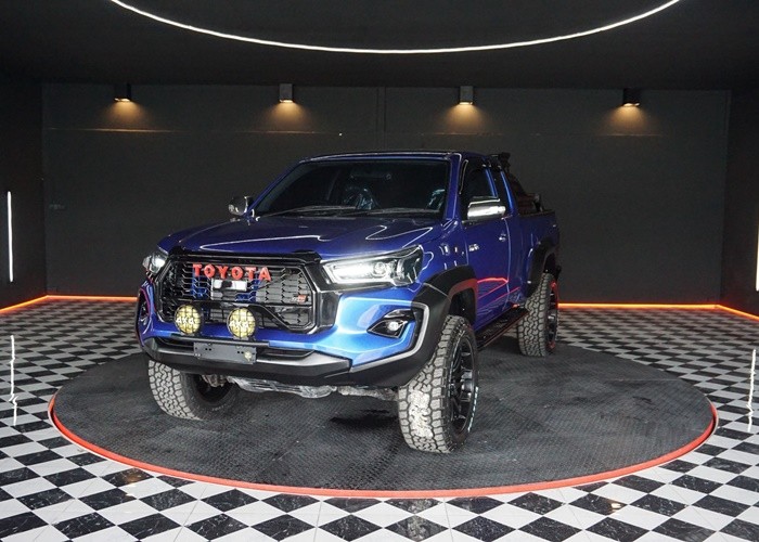 TOYOTA Hilux Vigo