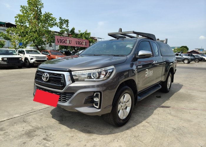 TOYOTA 