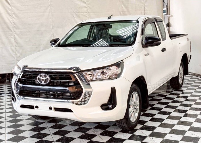 TOYOTA 