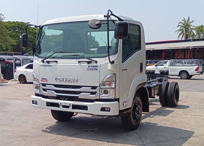 ISUZU 