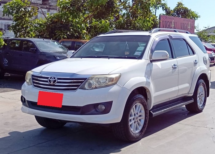 TOYOTA 