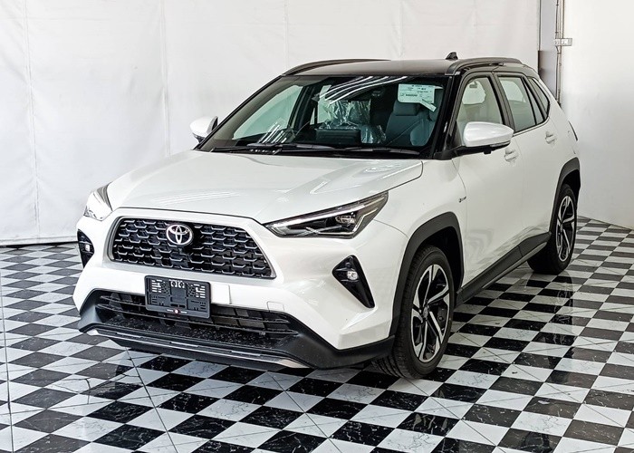 TOYOTA 