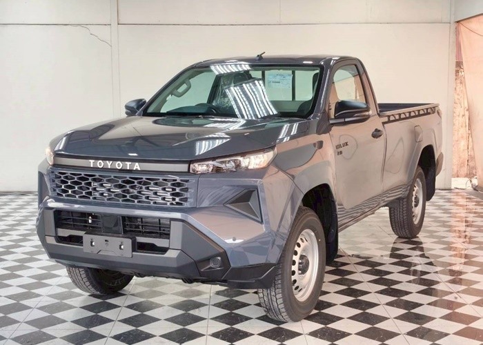 TOYOTA 