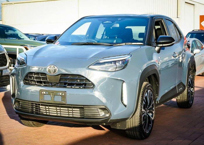 TOYOTA 