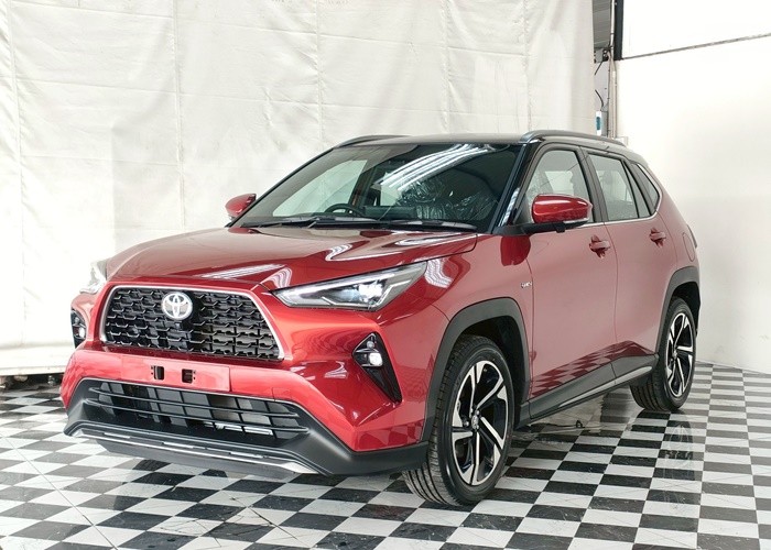 TOYOTA 