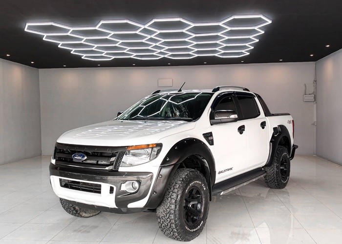 ISUZU Ranger Wildtrak