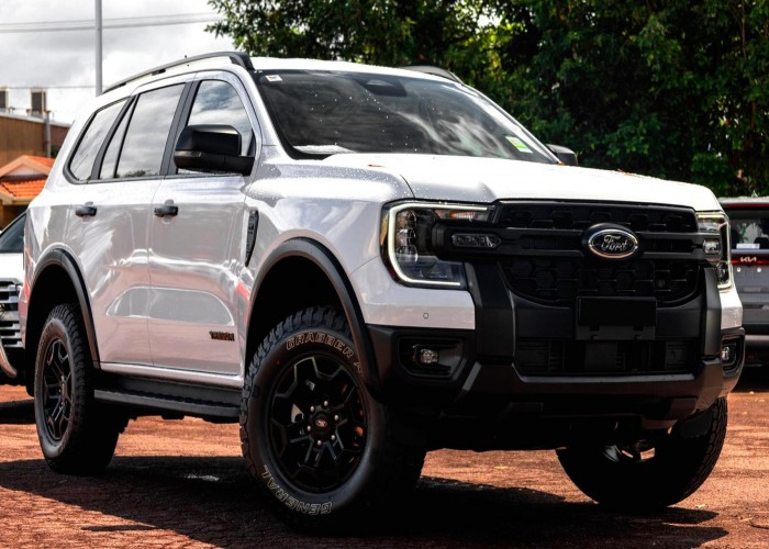 FORD 