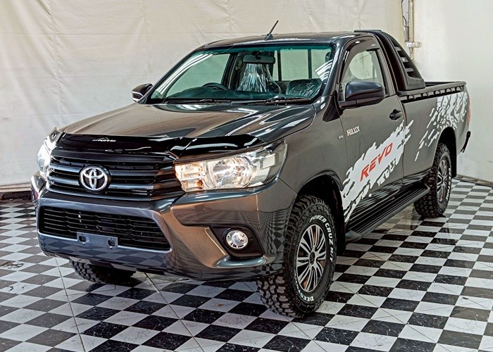 TOYOTA 