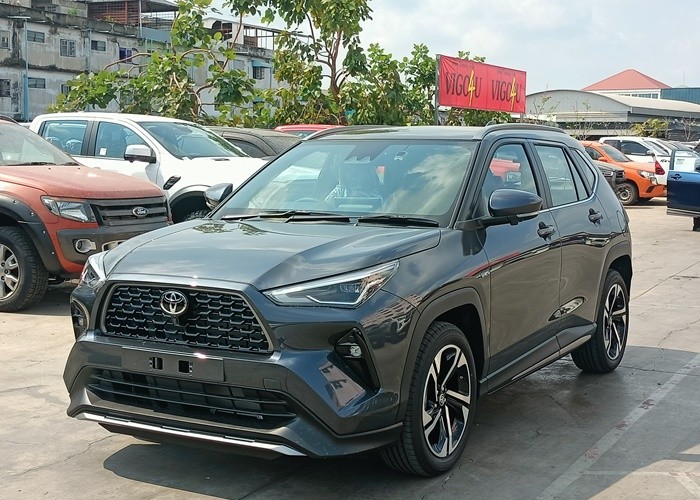 TOYOTA 